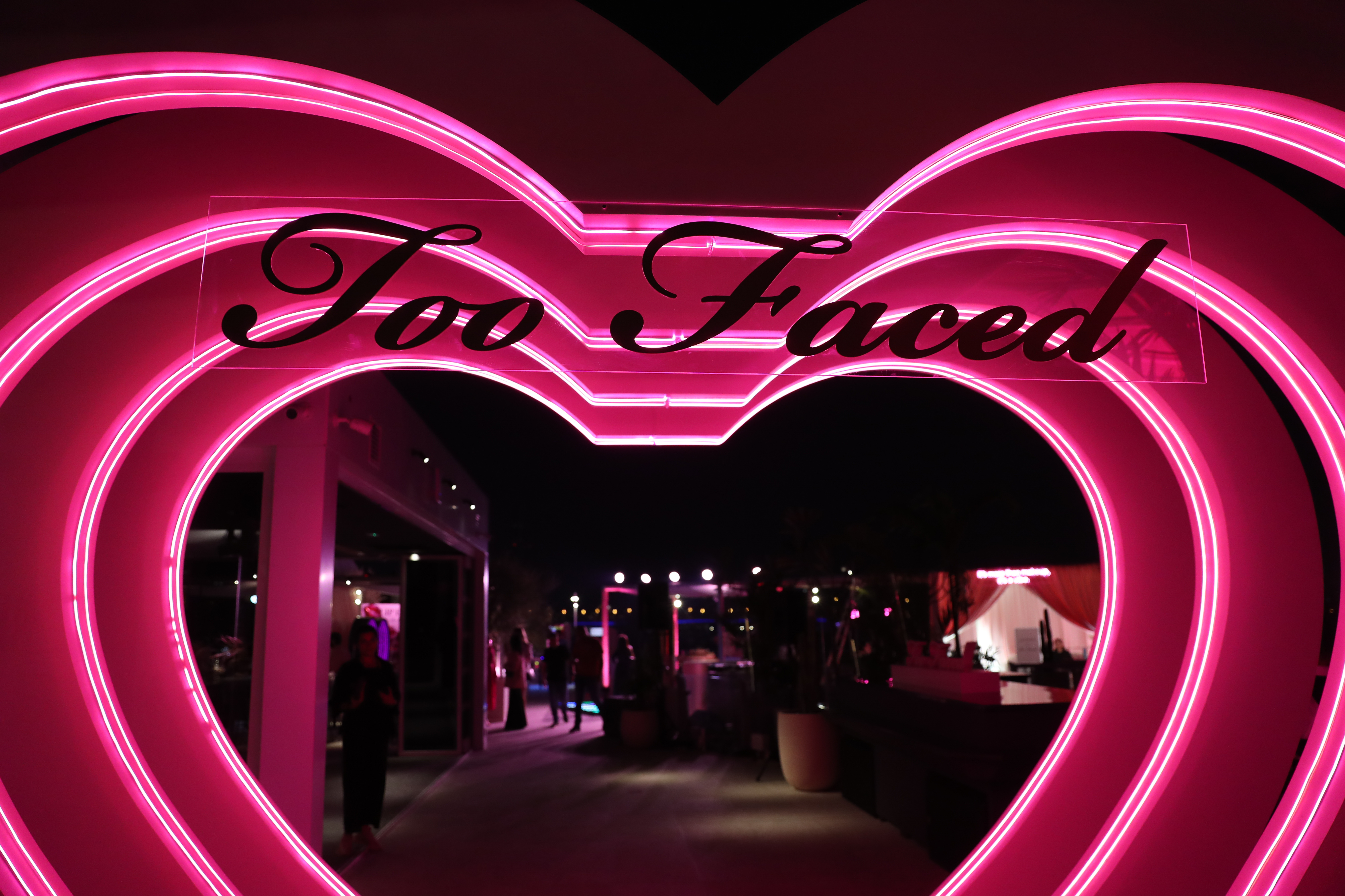 Too Faced x Sephora - Catch Too Faced Feelings Event
